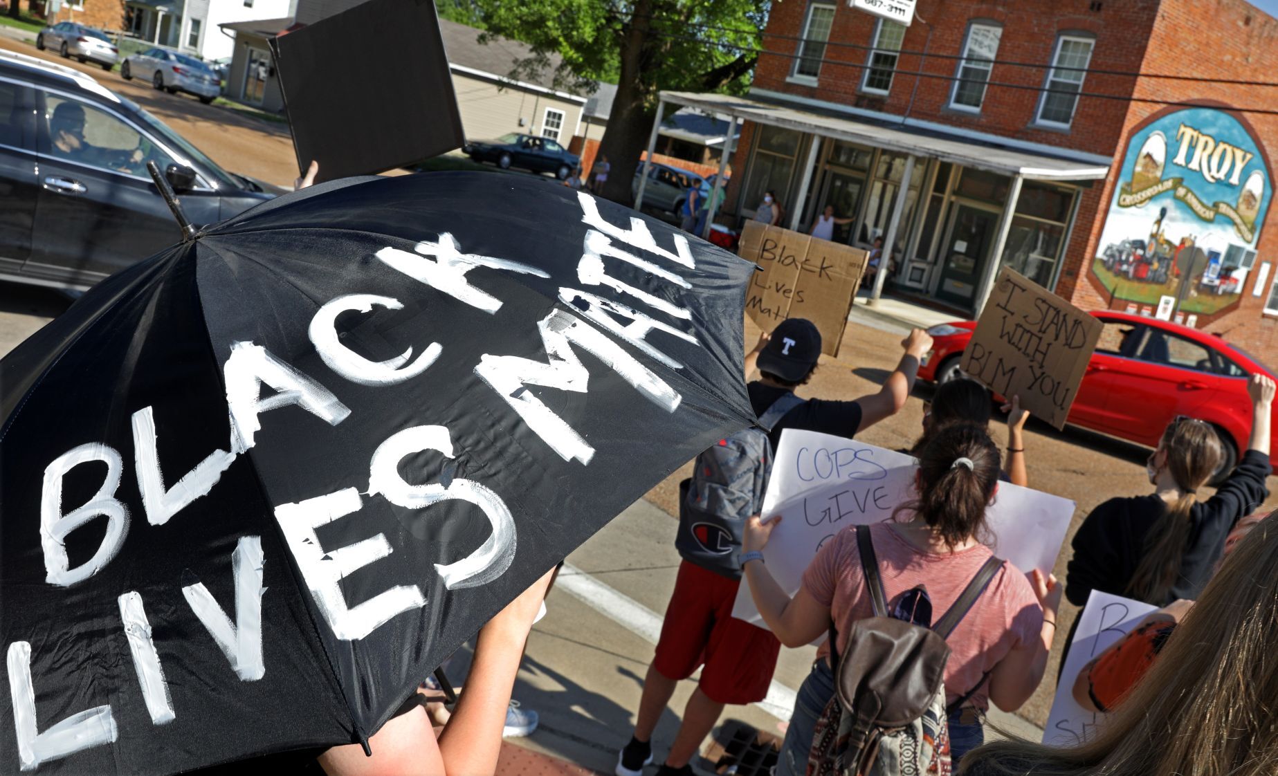 Small Troy, Ill. crowd swells to 200 plus for Black Lives Matter